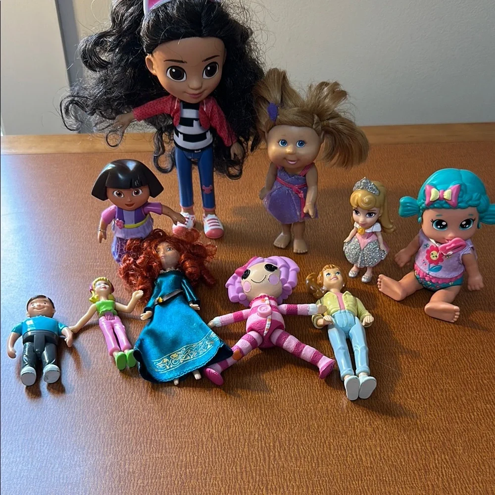 Assorted Kids Dolls Set Gabby, Dora, Cabbage Patch, Disney,‎ Fisher-Price